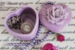 Ceramic Decoration Storage Box Heart-shaped Jewelry Box; Purple Rose